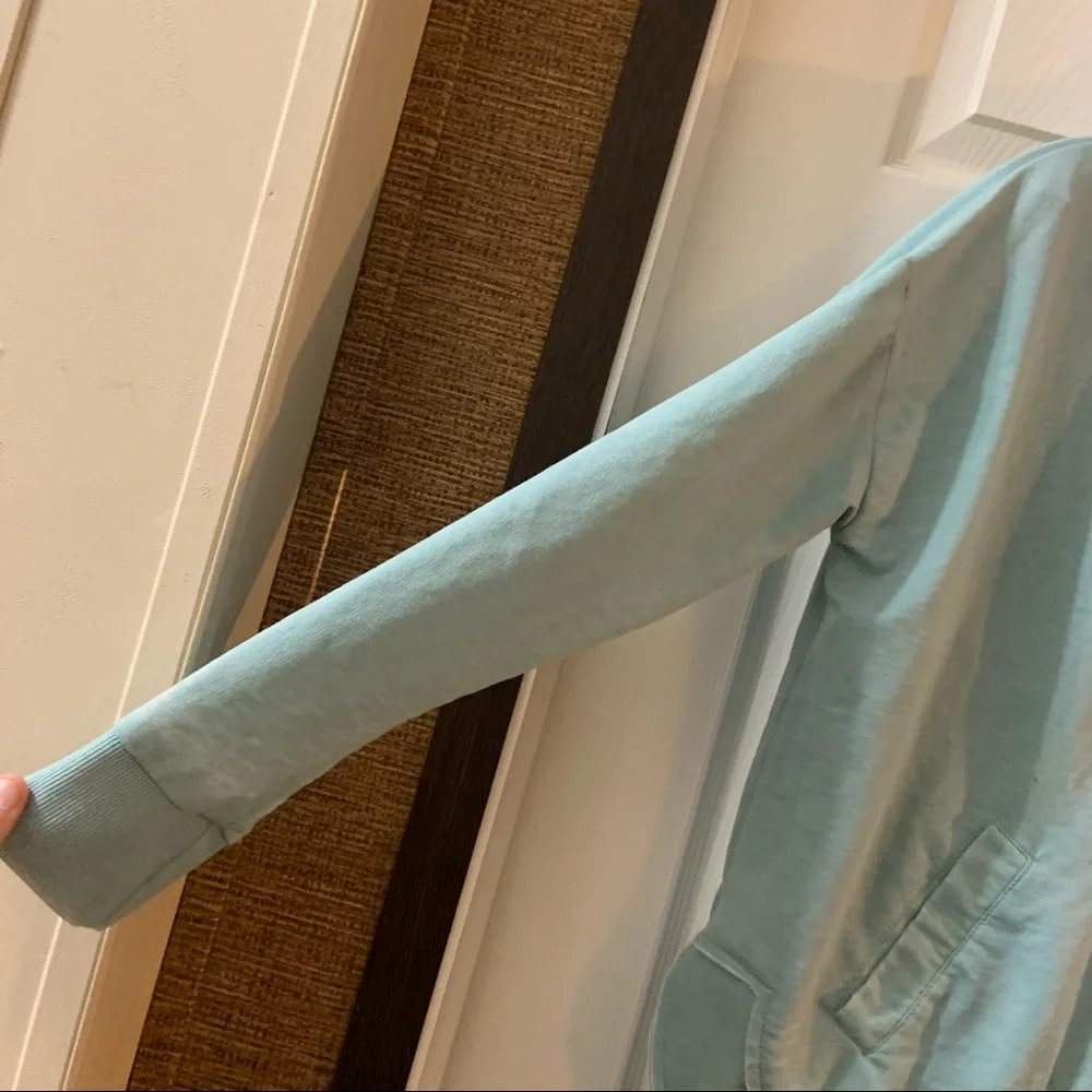 White Crow Blue Turquoise Pullover Hoodie size XS - Picture 6 of 10